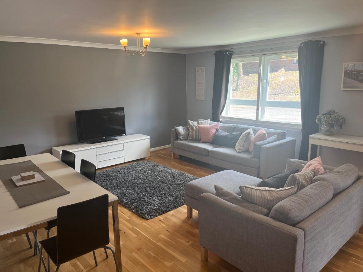 Flat Two, 212 Eaglesham Road, East Kilbride, Глазго Экстерьер фото